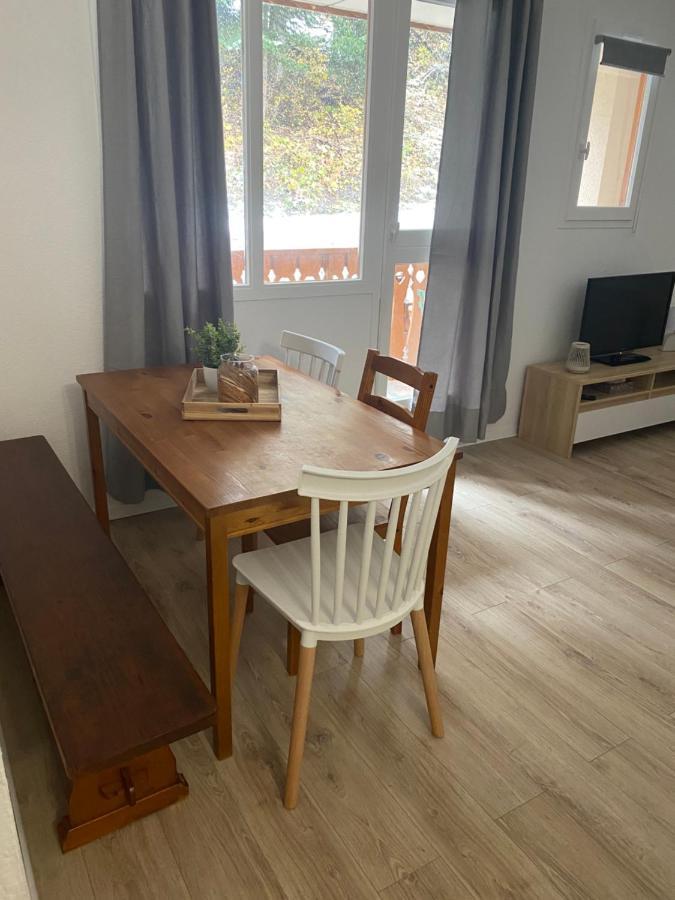 Appartement Au Pied Des Pistes Et Commerces - 5 Personnes Modane Eksteriør billede